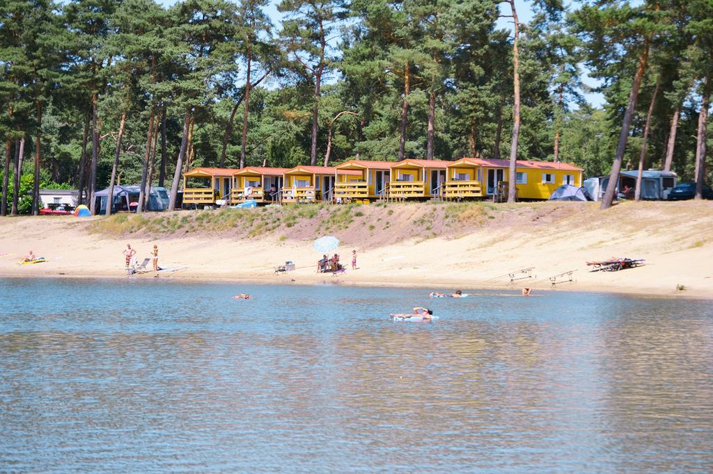 Hotel Camping Blauwe Meer Nv à Lommel Extérieur photo